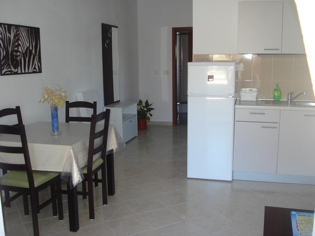 רוגוזניצה Apartments Dalmacija חדר תמונה